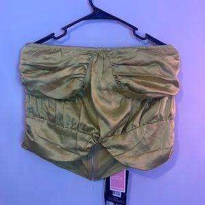 PrettyLittleThing Green Crop Top